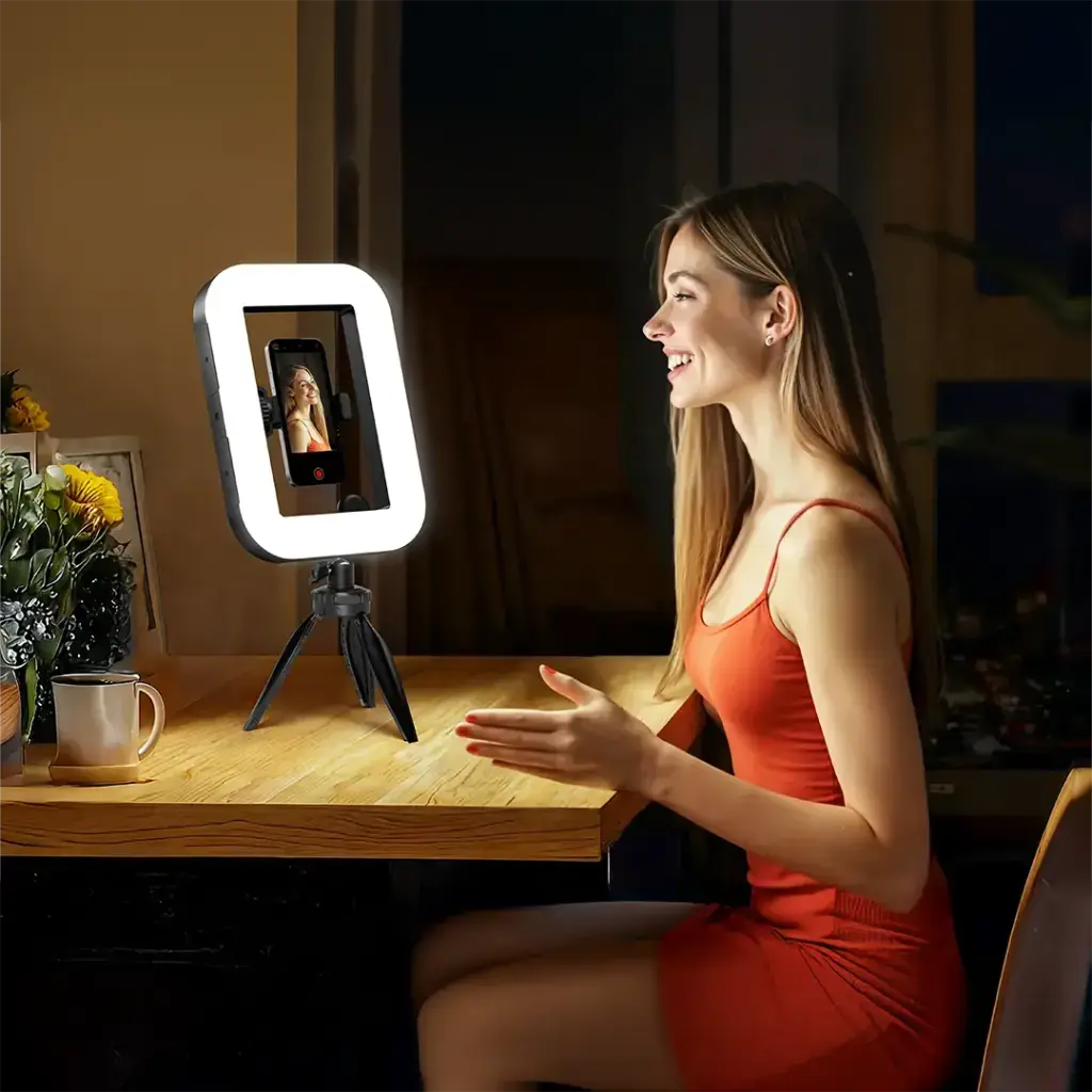 Porodo Lifestyle Handheld Ring Grip Camera & phone vlogging light with Desktop support & Phone clamp - Black7.webp