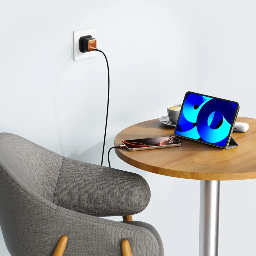 Powerology QX 45W Pocket-Sized GaN Adapter5.webp