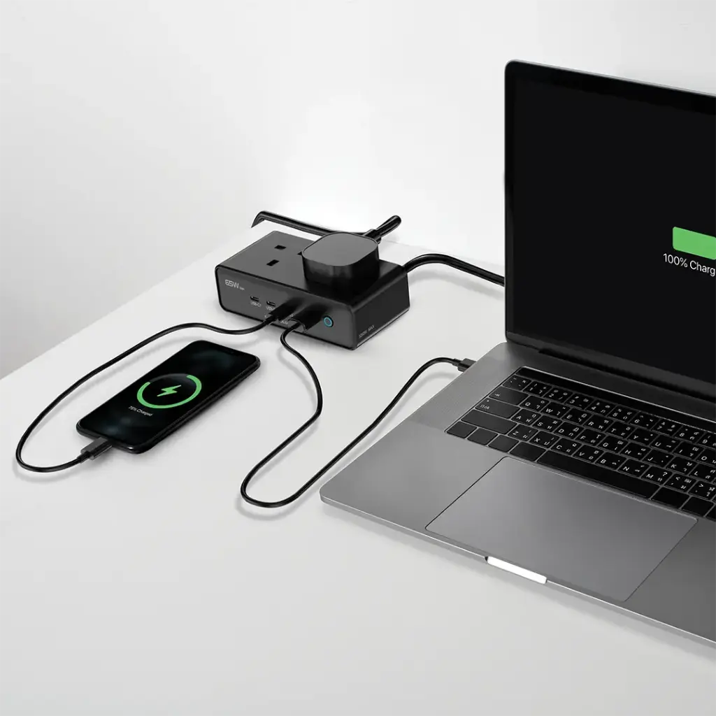 Powerology Omnix Desktop Charging Station 3250W GaN 65W - Black.webp