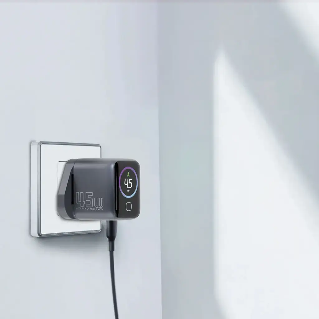 Powerology-Voltflow-45W-AVS-GaN-Wall-Charger---Gray.webp