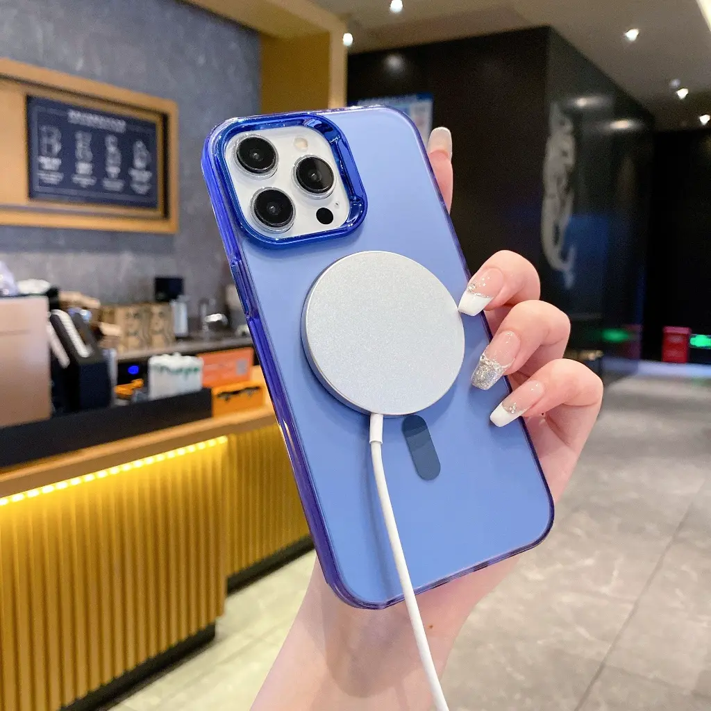 Blue_Luxury_Smoky_Phone_Case_With_Magsafe_For_iPhone_2.webp