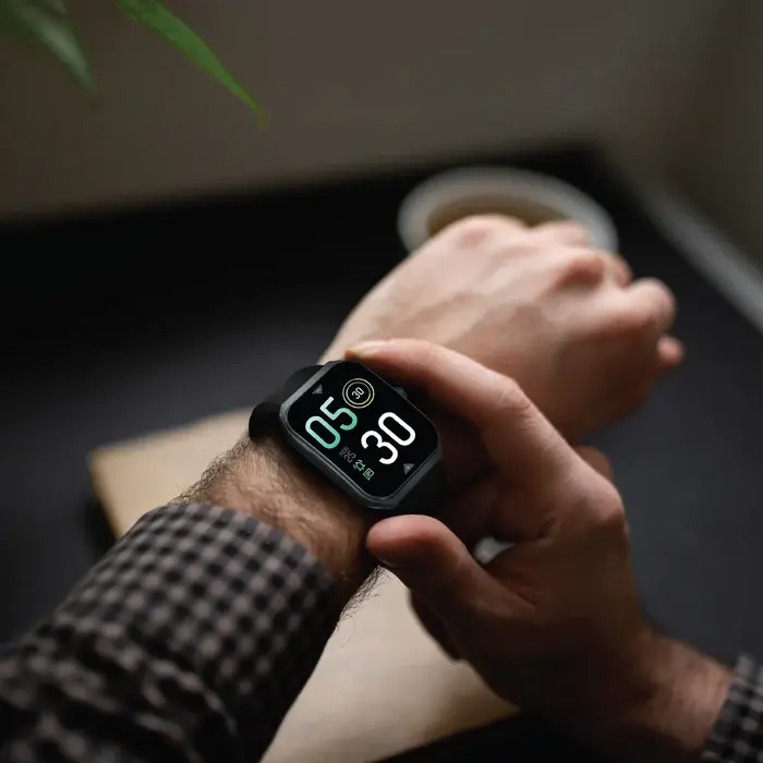 SmartixARCPremiumSmartWatch-05_700x.webp