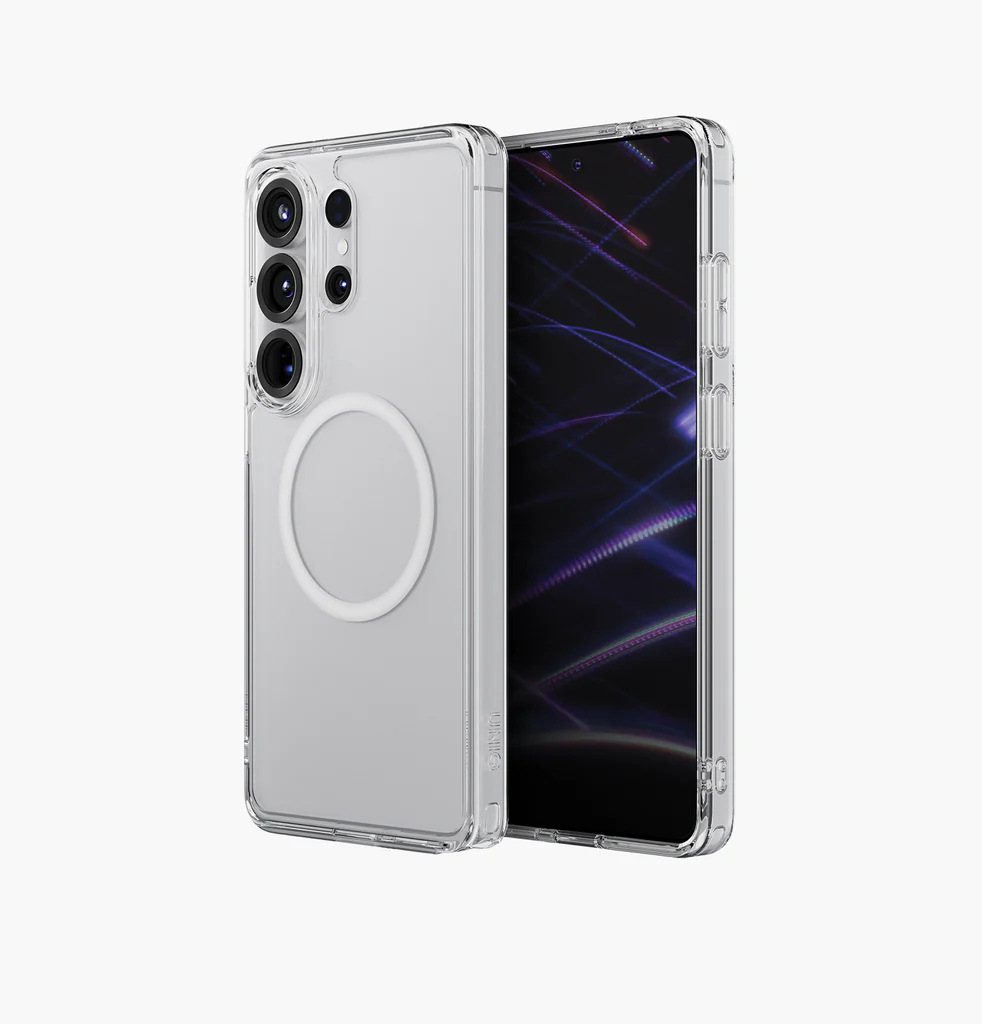 غطاء لايف برو إكستريم اس 26 ألترا مع ماج كليك من يونيك - لون شفاف